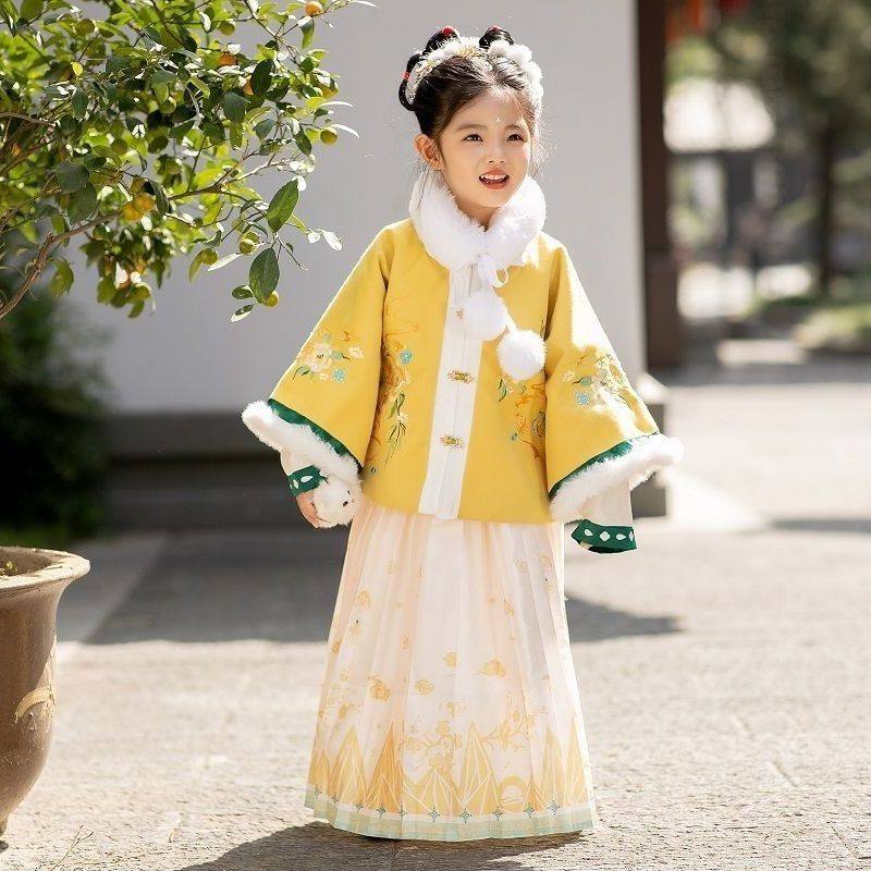汉服女童冬款明制古装小女孩中国风马面裙冬季加绒儿童过年拜年服,童装/婴儿装/亲子装,汉服,淘宝优惠券,粉丝福利购,淘宝优惠卷