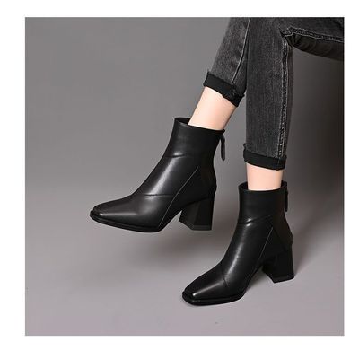 真皮粗跟短靴女2025新款高跟冬季加绒棕色瘦瘦靴英伦风复古马丁靴