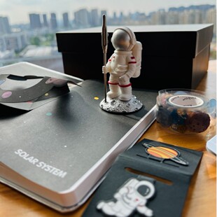 kinbor 宇宙银河探索文具礼盒套装手帐钢笔宇航员男生笔记本B6