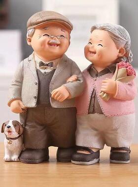 创意摆件相守老头老太太爱相伴散步送爷爷奶奶创意时尚家居摆件