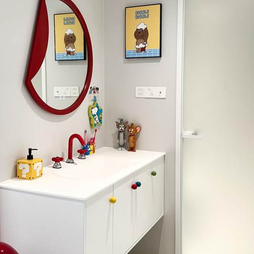 多巴胺纯亚克力浴室柜组合