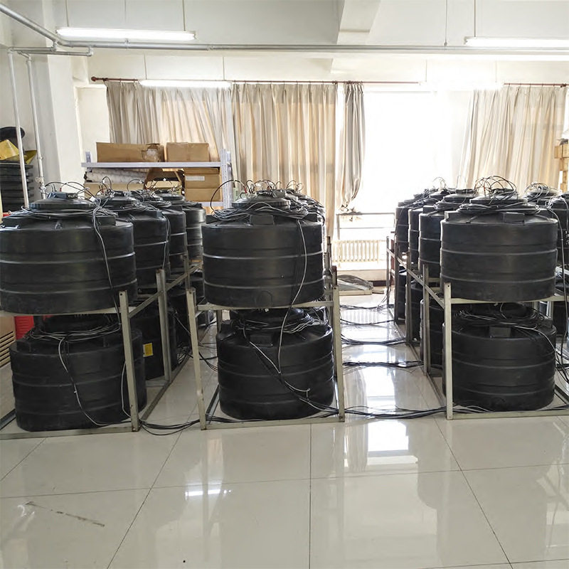 黑色塑料储罐PE水箱加厚200L蓄水储水加厚200升滚塑立式塑料水塔,清洗/食品/商业设备,奶罐/储罐,淘宝优惠券,粉丝福利购,淘宝优惠卷