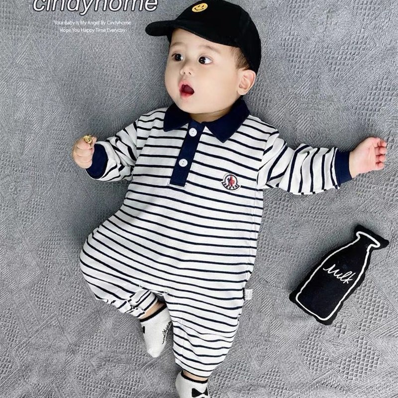 周岁男孩半岁宝宝衣服2婴幼儿套装连体衣夏0一1岁小孩7个月8春秋5