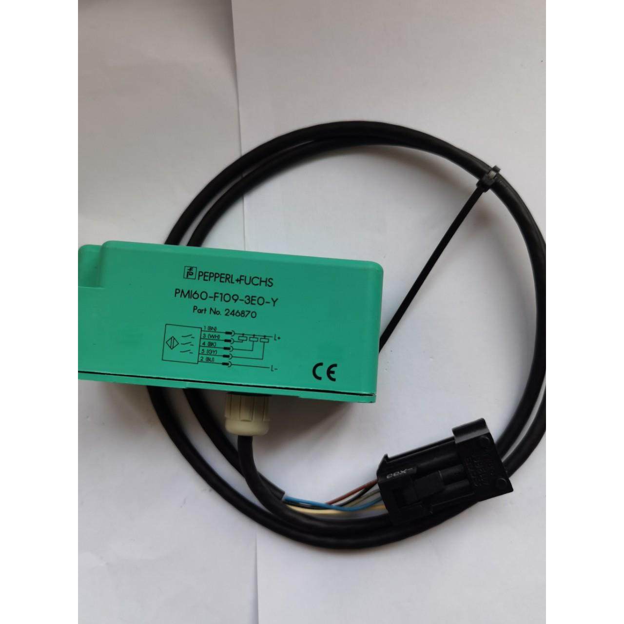 接近开关限位开关PMI60-F109-3E0-Y