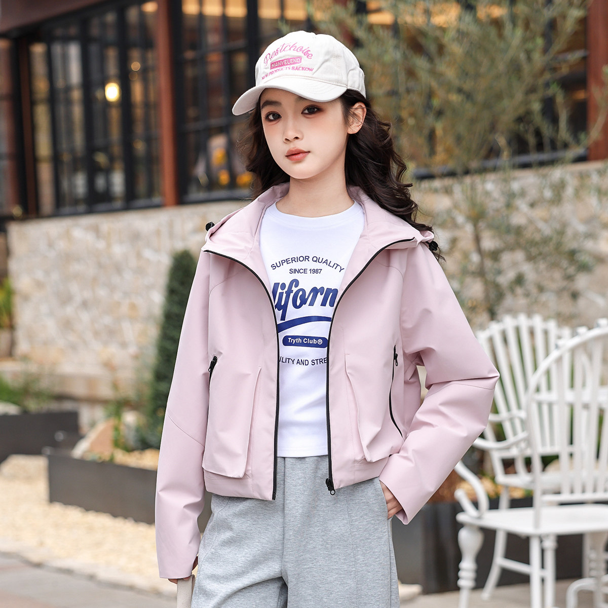 2026春季新款女生连帽外套中大女童初中学生洋气户外百搭儿童上衣