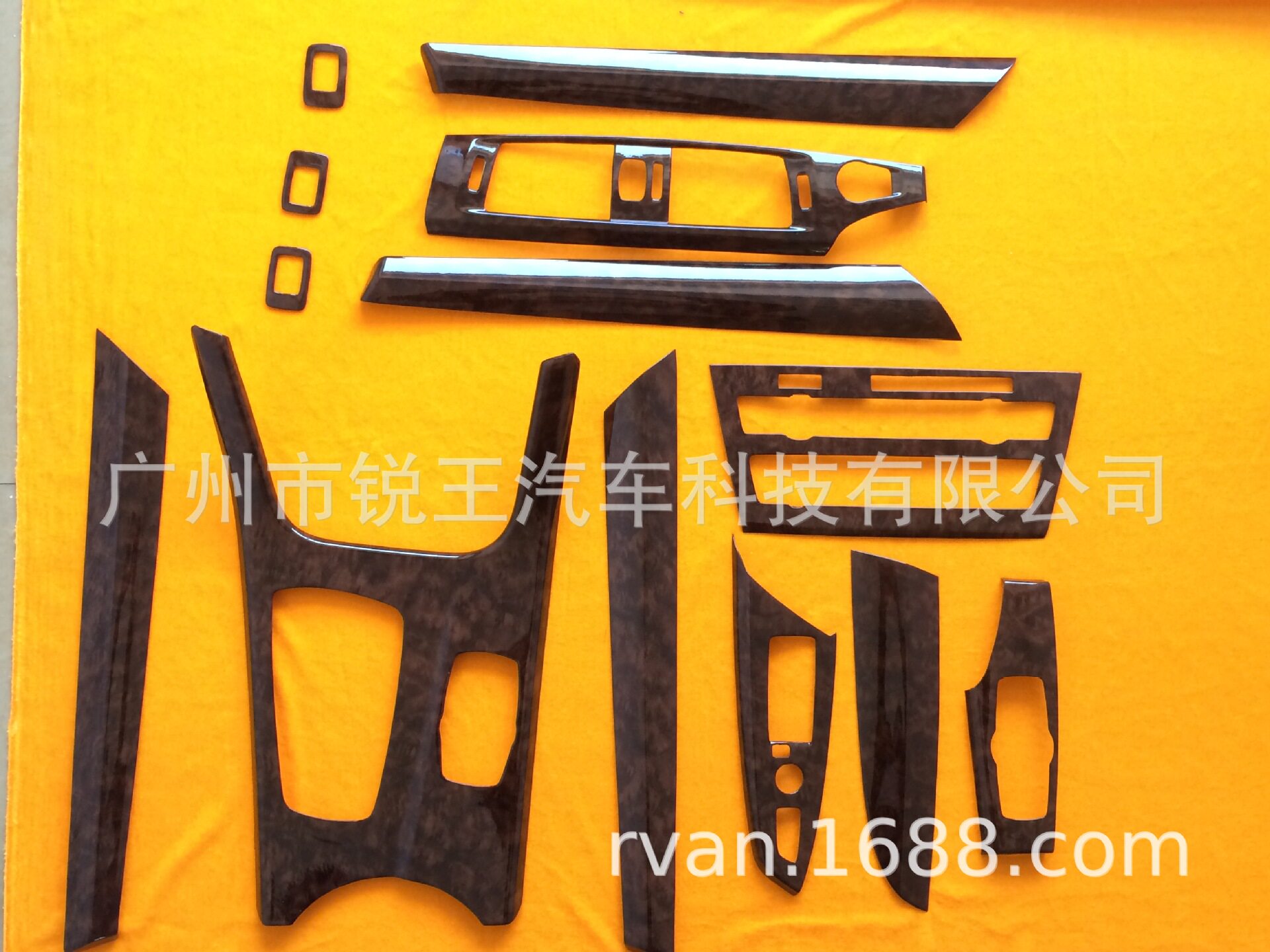 适用于BMW宝马X3/X4桃木内饰改装碳纤桃木贴,专业原车件个性加工