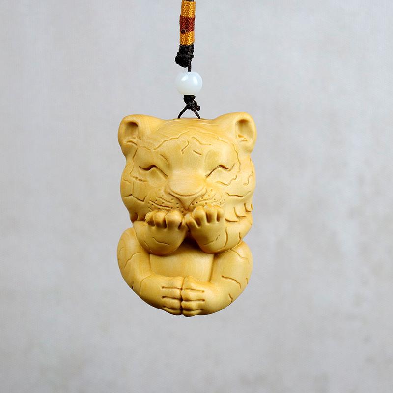 黄杨木雕刻手把件文玩把玩件男士盘玩动物木质生肖老虎汽车挂件