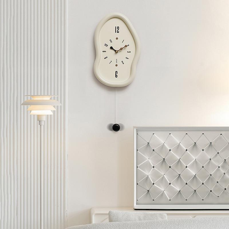 wozoom屋准奶油风钟表挂钟客厅现代简约家用艺术大气创意时钟