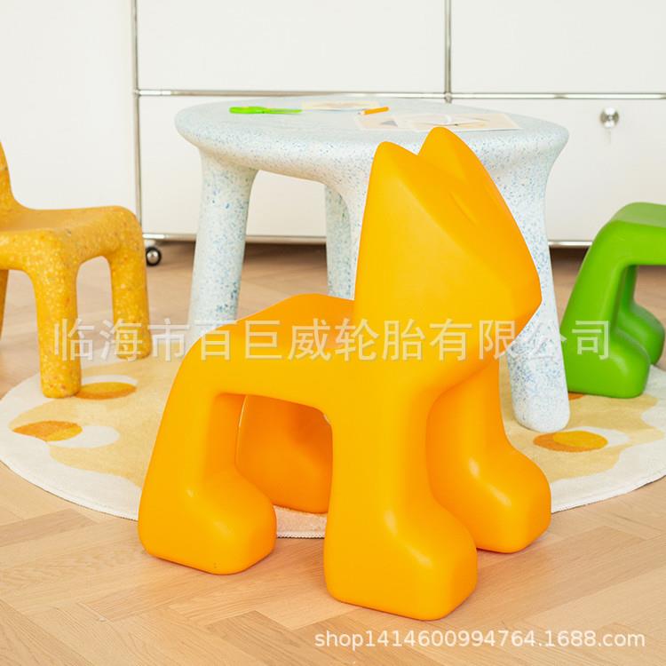 北欧设计师创意狐狸儿童椅家用动物卡通矮凳幼儿园宝宝玩具小凳子