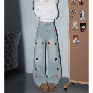 保暖高腰显瘦加绒宽松直筒裤 新款 女圣诞冬季 花朵刺绣阔腿牛仔裤