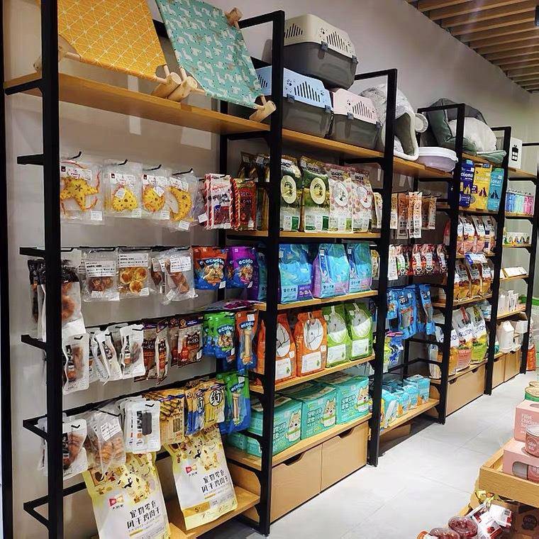 宠物超市货架猫狗粮零食展示货架宠物日用品陈列架猫背包货架