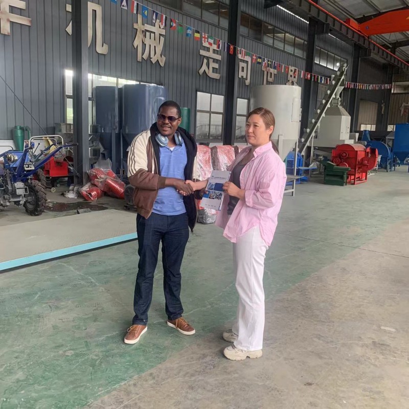 大豆膨化机 全自动鱼饲料生产线 混合喷油包装猫粮狗粮全套设备