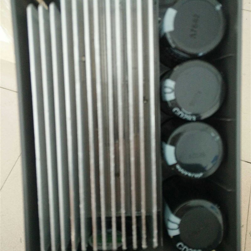 矢量变频器AC60E-T3-2R2G三相380V 2.2KW 380V