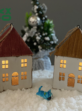 YBOX创意木制小屋圣诞发光小挂件礼品文创复古工艺品摆件手工艺品