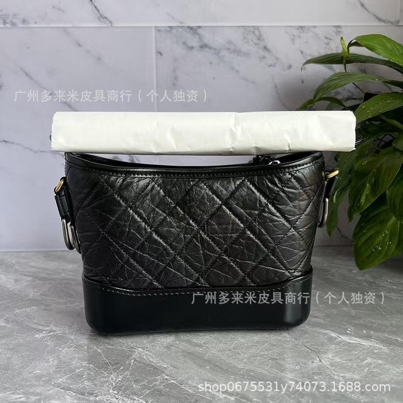 嬉皮包流浪包CF菱格链条包19bag22单肩垃圾袋kelly金球方胖子cf包