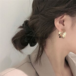 纯银耳钉S925银针设计感褶皱耳圈小众耳钉气质冷淡风耳环高级耳饰