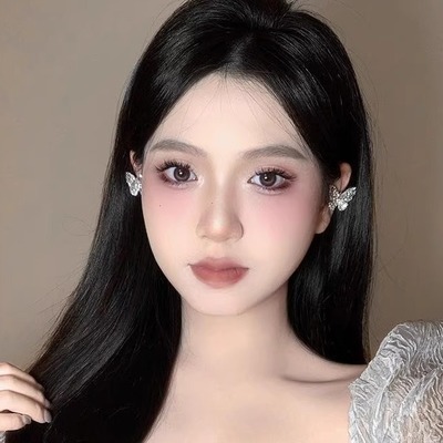 轻奢超仙精致满钻蝴蝶耳骨夹