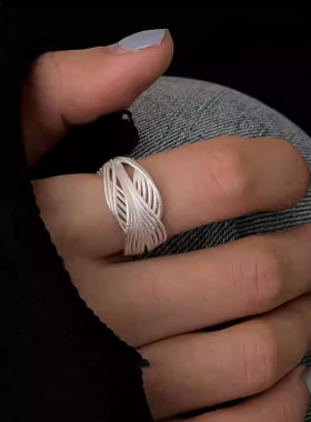 哑光镂空设计几何线条百搭戒指女