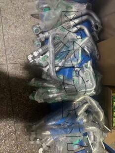 螺杆空压机鲍斯汉钟主机专用油管排气管金属软管7.5KW-75KW波纹管