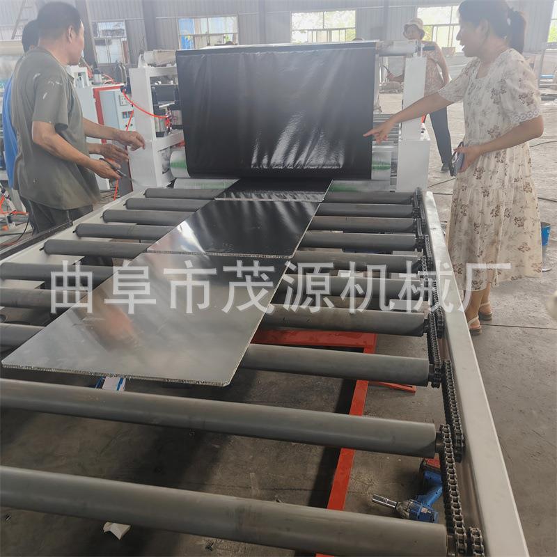 防滑砂纸防滑膜贴膜机 门板 玻璃板覆防划伤膜贴膜机 覆膜机厂家