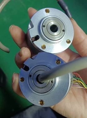 {议价}Eltra编码器 EF49P6BC500Z5L F8X3PR