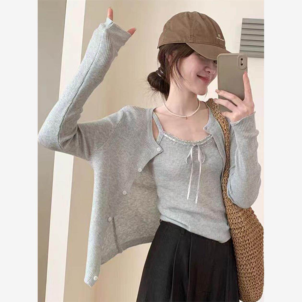 温柔风拼接背心系带两件套早秋新款甜美气质洋气显瘦针织开衫套装