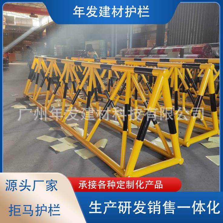 可移动电动拒马道路交通隔离护栏 校门口安全防撞栏子母电动拒马