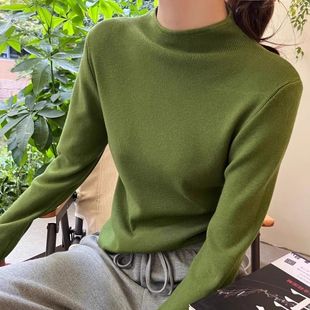 绿色半高领针织打底衫女内搭2026秋冬新款高级感毛衣修身中领上衣