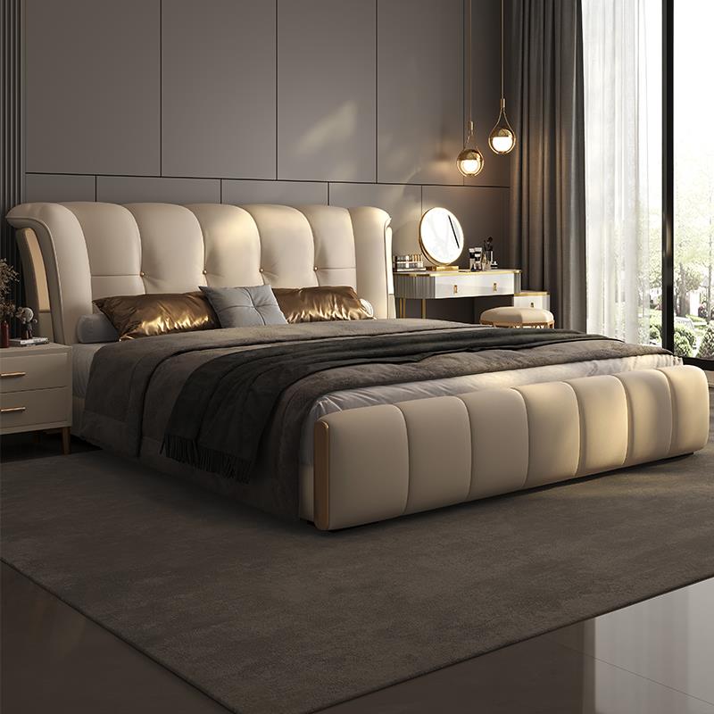 高端大气意式轻奢现代主卧头层真皮床架2米豪华主人房钢琴键储物