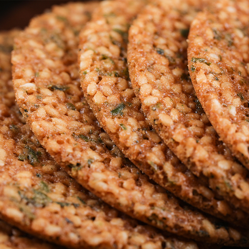 芝麻饼圆形饼干小芝小味蛋清薄片脆零食品老式小包装酥脆饼