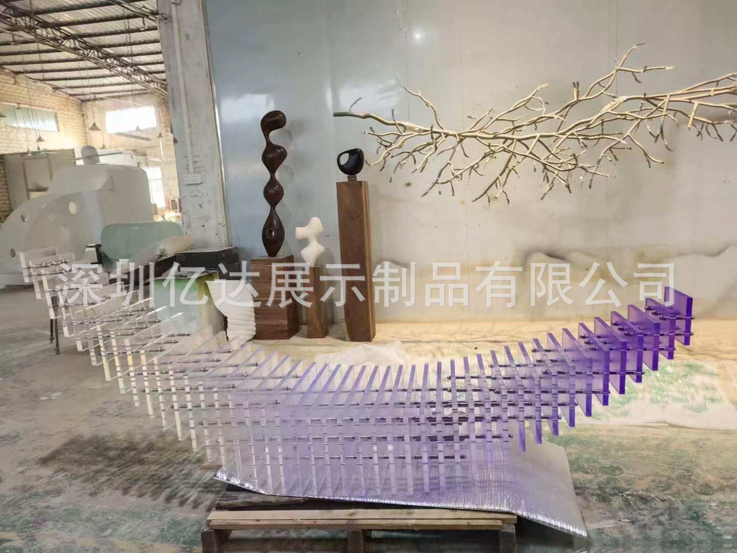 售楼处酒店大堂雕塑大型艺术落地摆件透明树脂亚克力月亮装饰品
