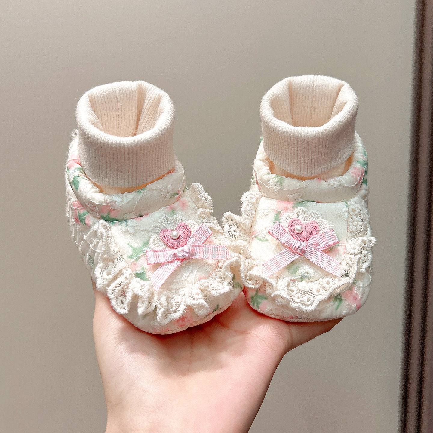 春秋冬婴儿鞋0-1岁宝宝公主加绒鞋3-6-10保暖防掉地板防滑步前鞋,童鞋/婴儿鞋/亲子鞋,婴儿步前鞋/袜鞋,淘宝优惠券,粉丝福利购,淘宝优惠卷