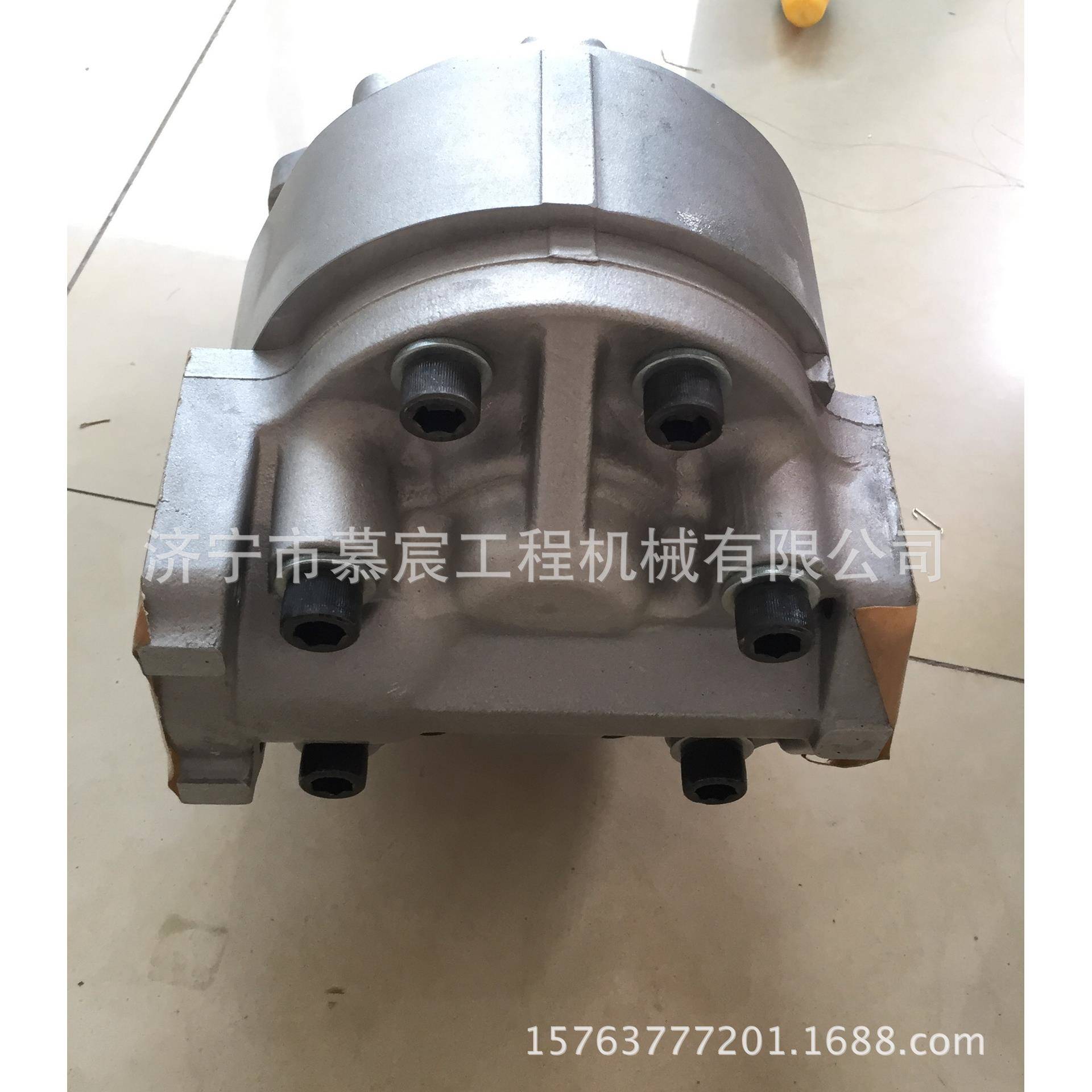 WA500-3装载机液压齿轮泵705-22-44070