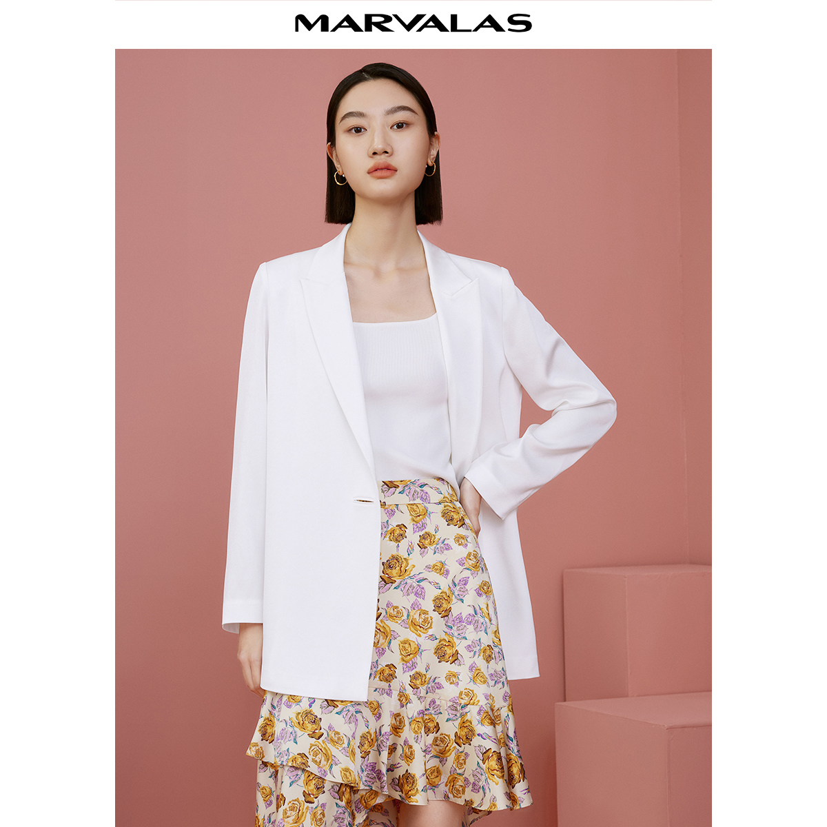 【廖廖专属】【曼德诗】简约薄款通勤西装夏季纯色