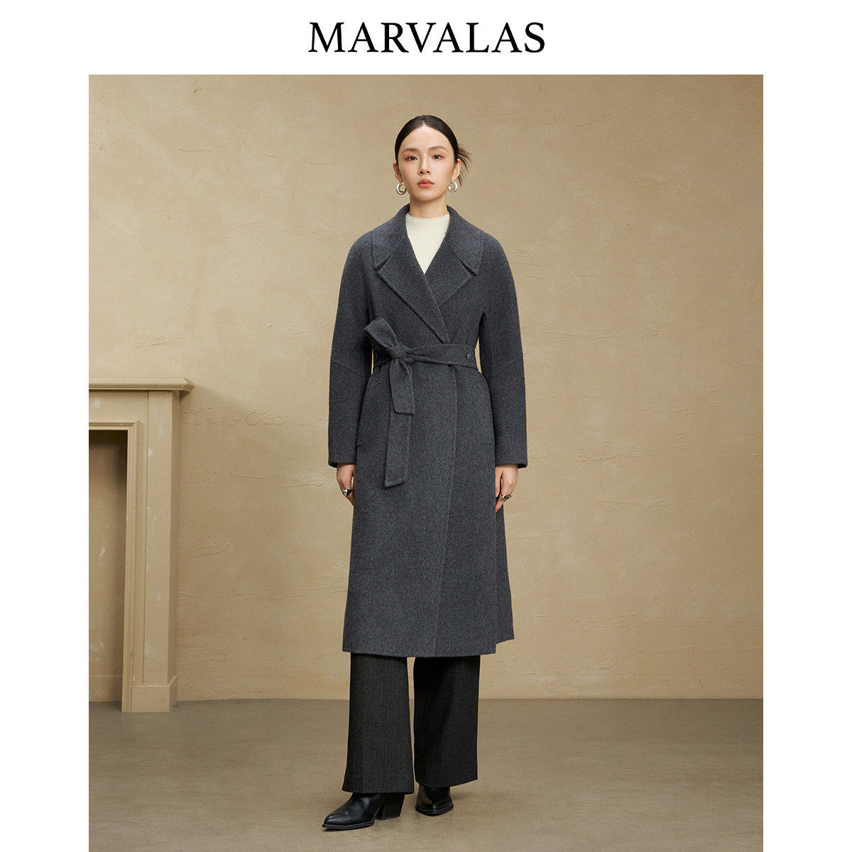 【廖廖粉丝专享】曼德诗桑蚕丝毛呢外套2025冬季新款绵羊毛骆驼绒