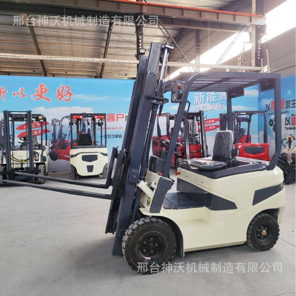 新款电动叉车四轮新能源座驾式2吨吨1.5吨液压升降叉车源头厂家