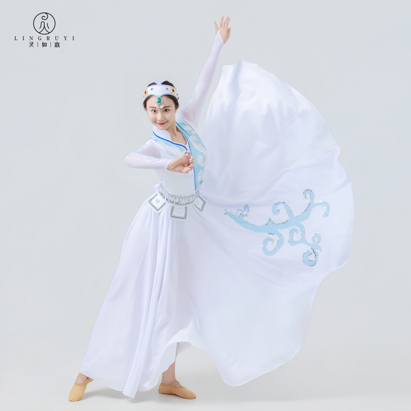 民族风舞蹈藏族演出服白色长款大摆裙女艺考练功比赛表演服装套装