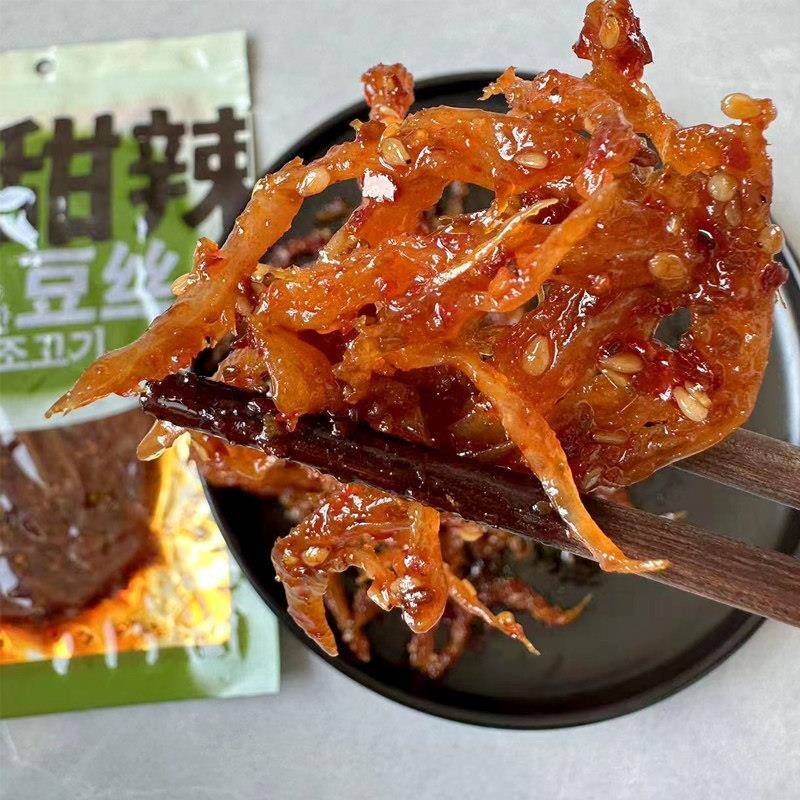 延边特产牛板筋干牛筋明太鱼丝鱿鱼丝豆丝延吉延城香辣零食共五袋