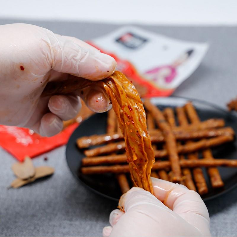 宏旺香根根辣条90g×20包小豆筋相思卷皮干制品特产麻辣零食小吃