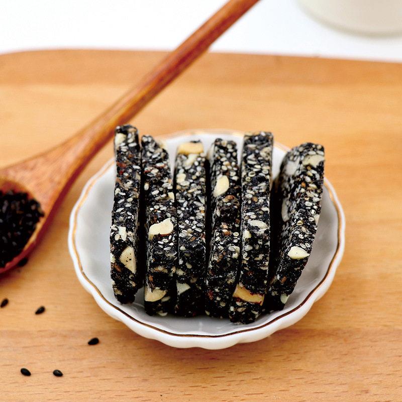 新品黑芝麻片孕妇零食抗饿小吃酥糖特产传统手工糕点花生芝麻糖片
