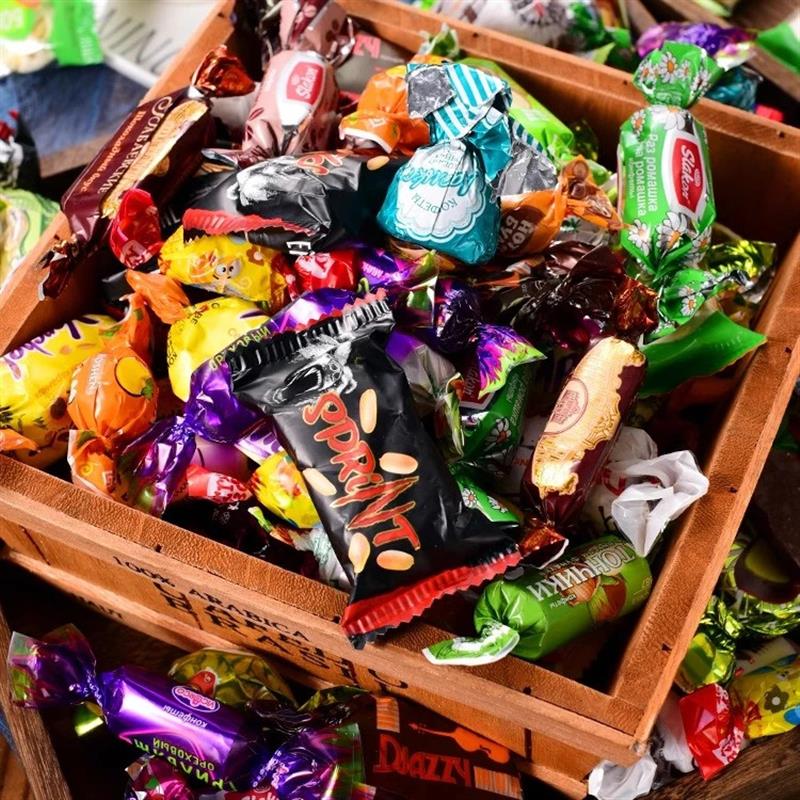 新货混合紫色糖果新年糖果巧克力婚礼糖果俄罗斯风格糖果新年