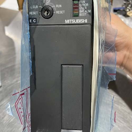 议价PLC，未使用，型号Q2ASCPU可维修