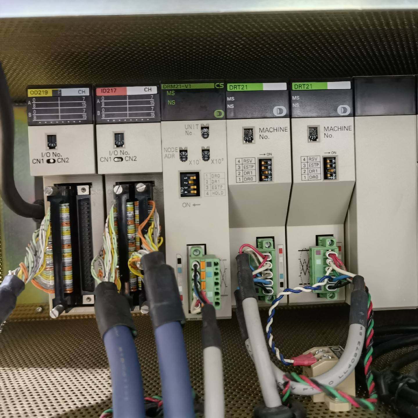 议价SYSMAC CS1G-CPU42H  扩展模可维修