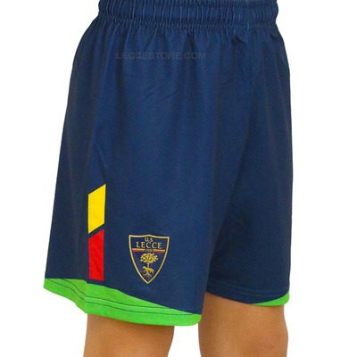 男款足球训练中裤速干透气