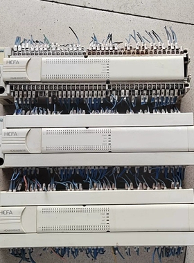 议价禾川PLC，型号HCA8-64X64YR-A，成色轻微使用痕