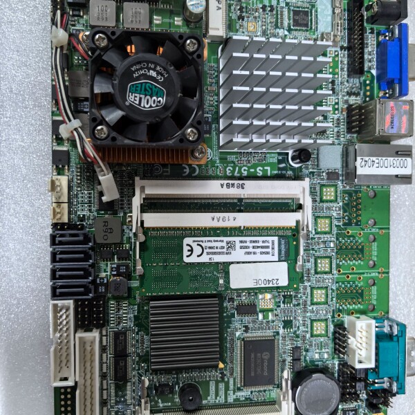 全新几片工业主板，型号LS-573，带Kingston内存