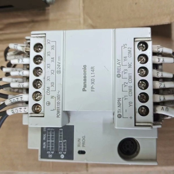 议价PLC    FP-XOL14R二手拆机件 ，功能正常，,电子元器件市场,其它元器件,淘宝优惠券,粉丝福利购,淘宝优惠卷