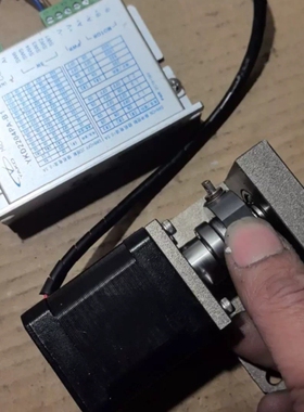 旋转转换凸轮运动装置，42步进+研控YKD2204PA-B1议价