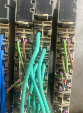 议价X20 DO9322有4片，X20 DI9371有3片，X2维修