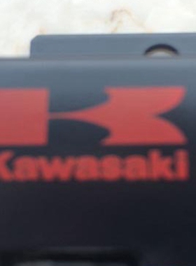 日本KPM川崎Kawasaki电磁换向阀DE10P-20-204-WA200B